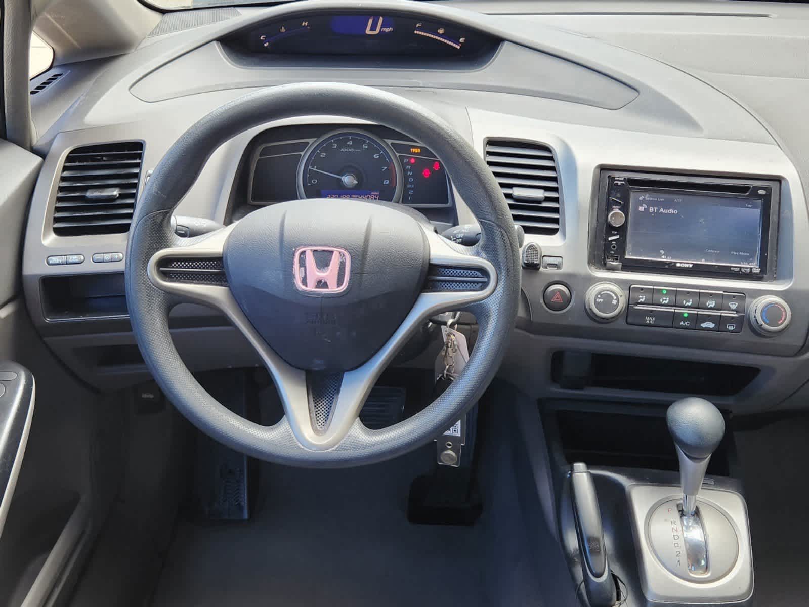 2011 Honda Civic DX-VP 23