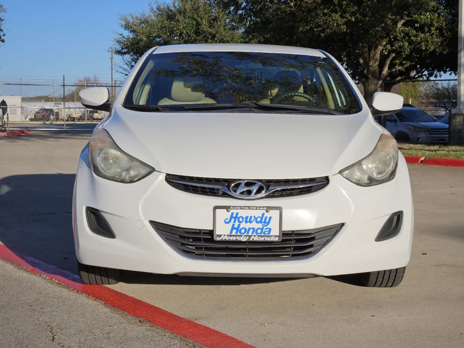 2011 Hyundai Elantra GLS 3