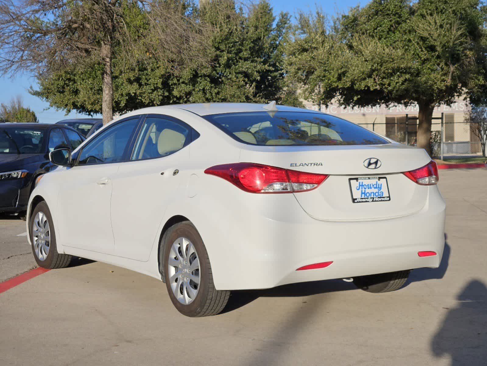 2011 Hyundai Elantra GLS 8