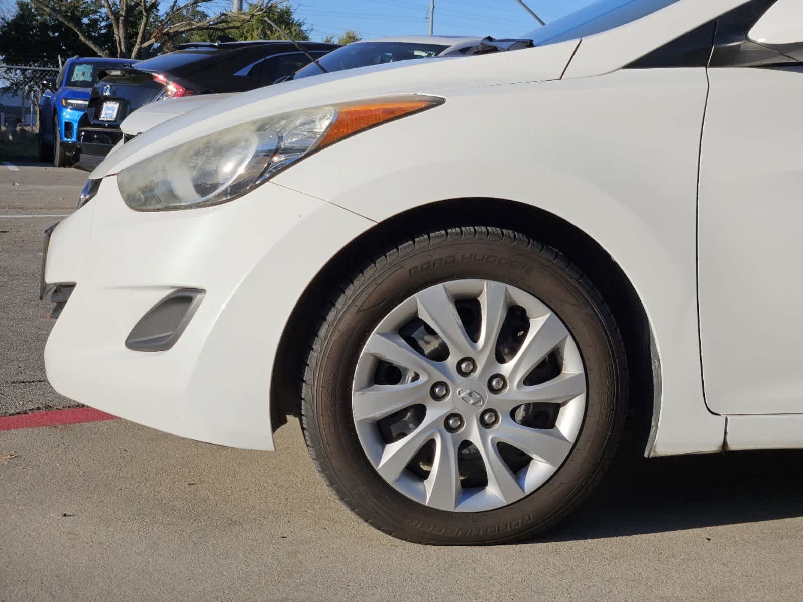 2011 Hyundai Elantra GLS 10