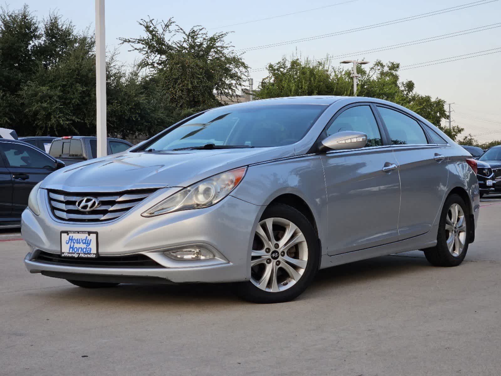 2011 Hyundai Sonata Ltd PZEV 1