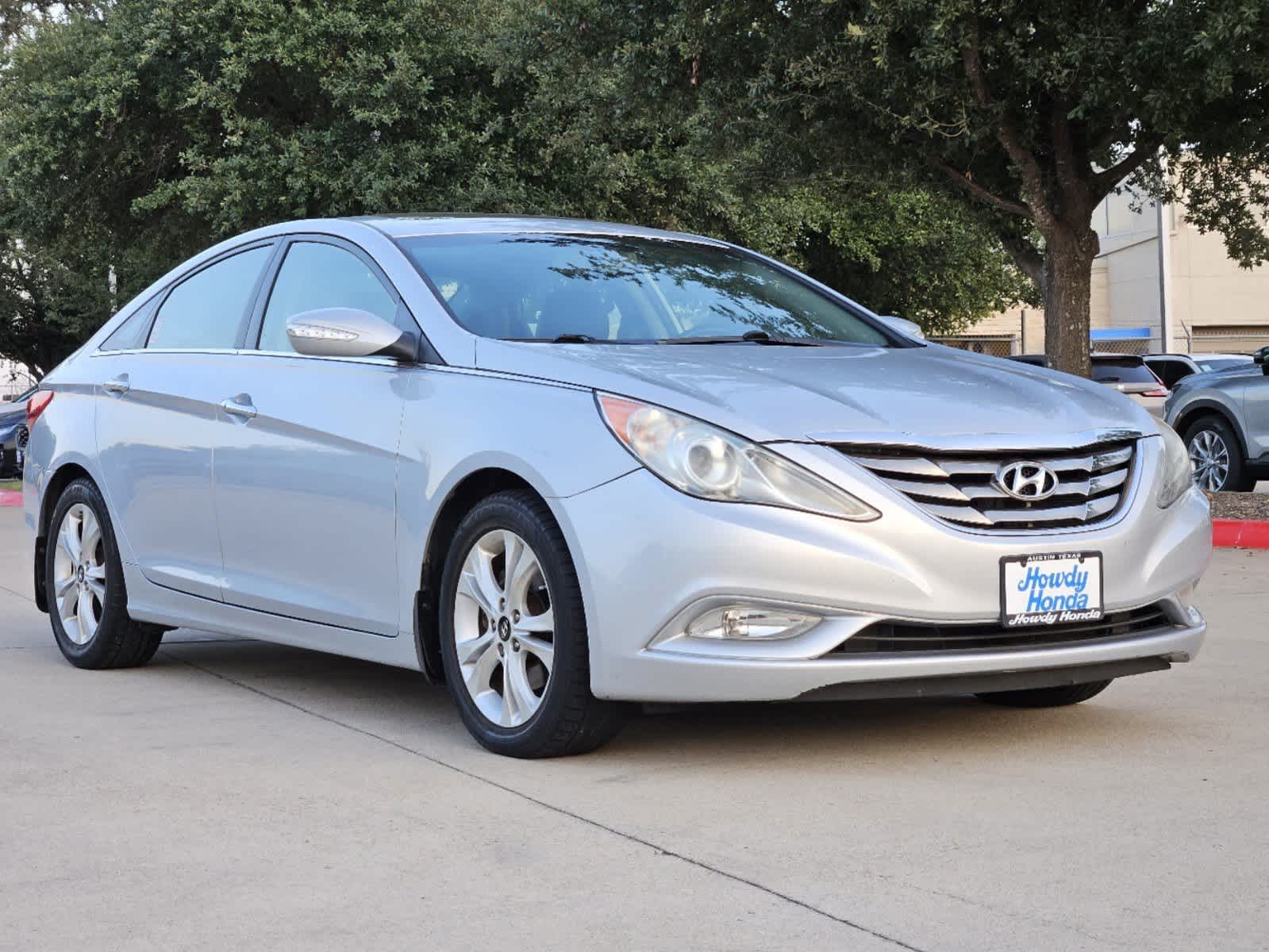 2011 Hyundai Sonata Ltd PZEV 4