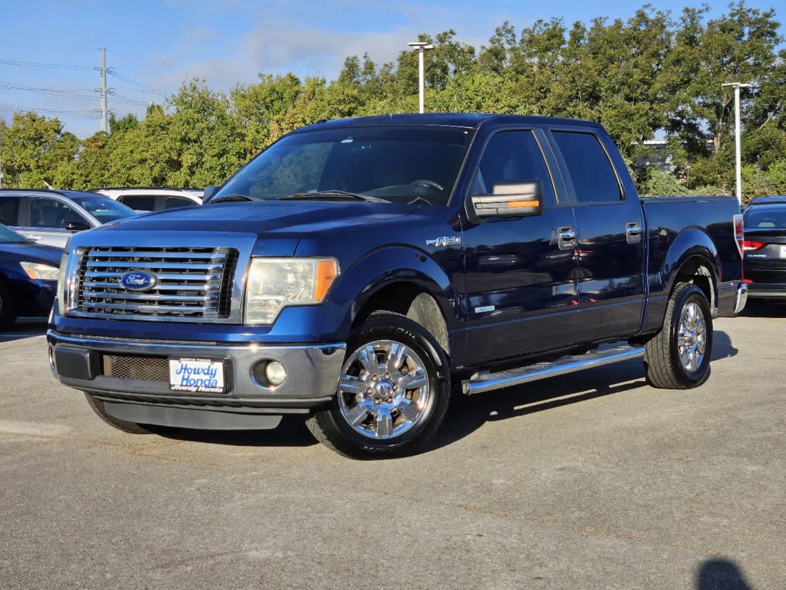 2011 Ford F-150 XLT 2WD SuperCrew 145 1