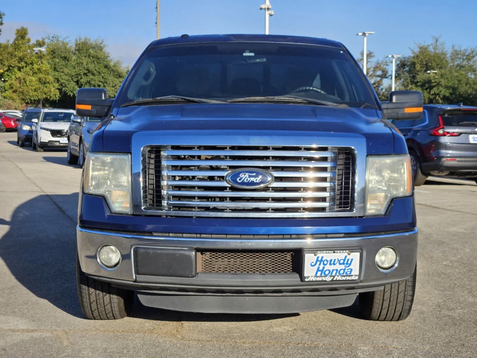 2011 Ford F-150 XLT 2WD SuperCrew 145 3