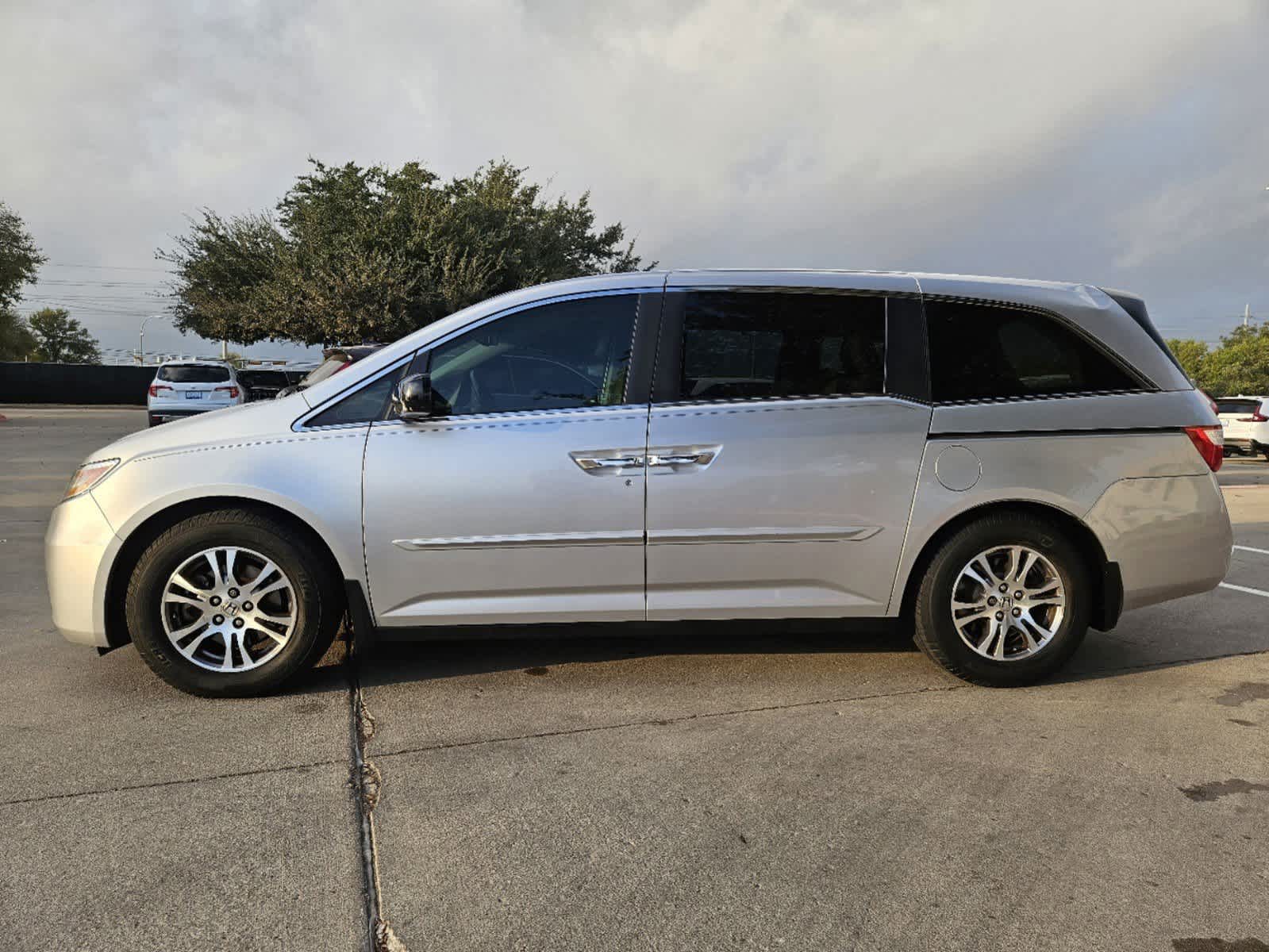 2012 Honda Odyssey EX-L 5