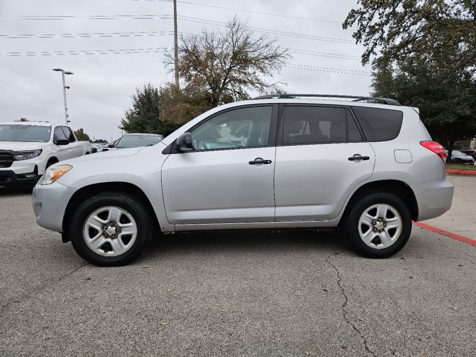 2012 Toyota RAV4 BASE 5