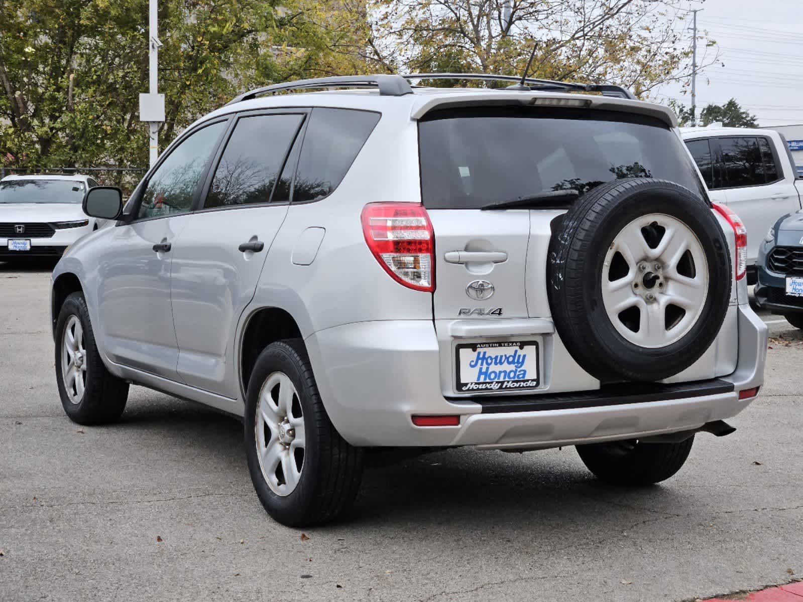 2012 Toyota RAV4 BASE 6