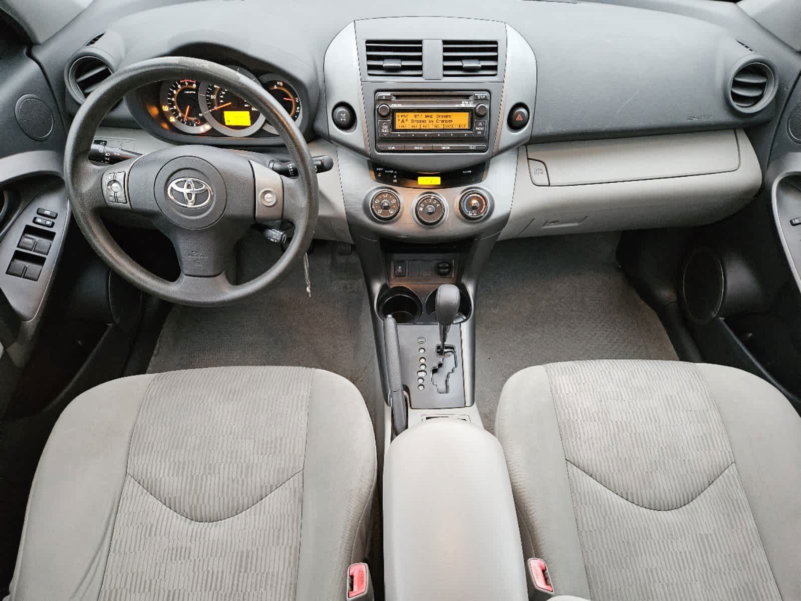 2012 Toyota RAV4 BASE 23