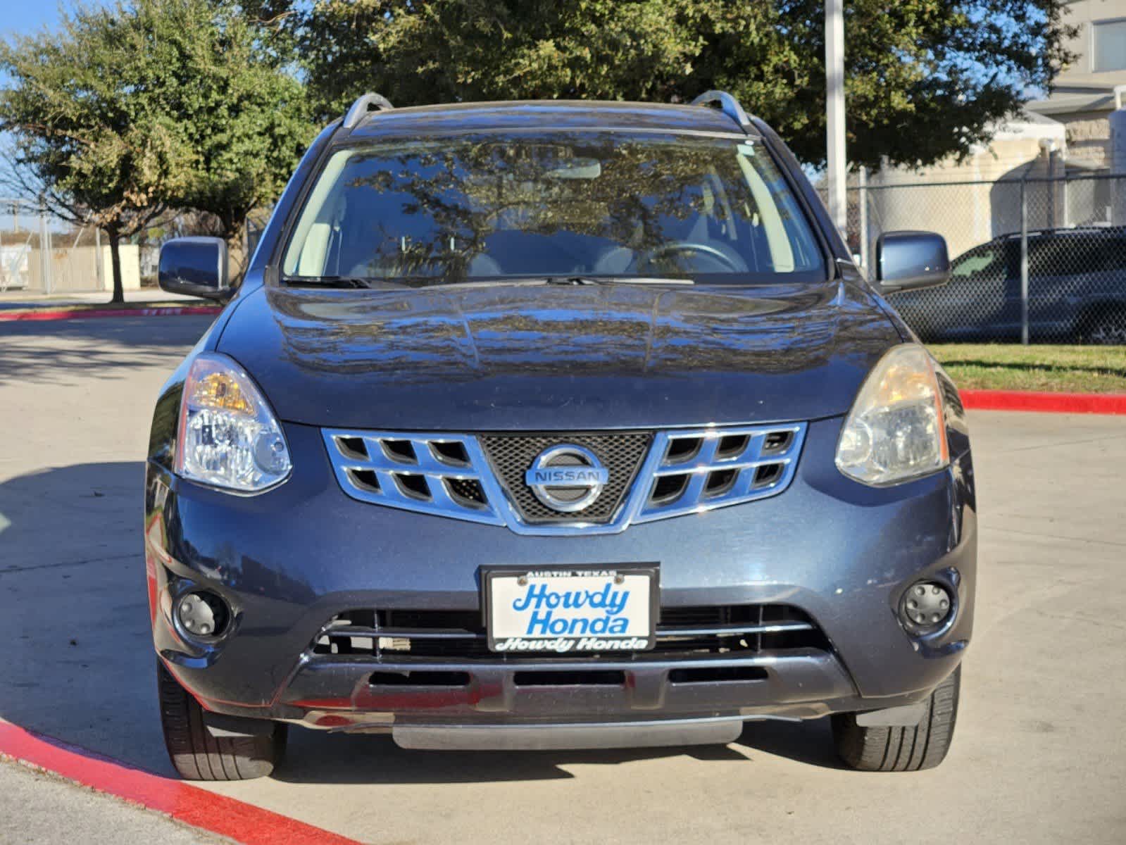 2012 Nissan Rogue SV 3