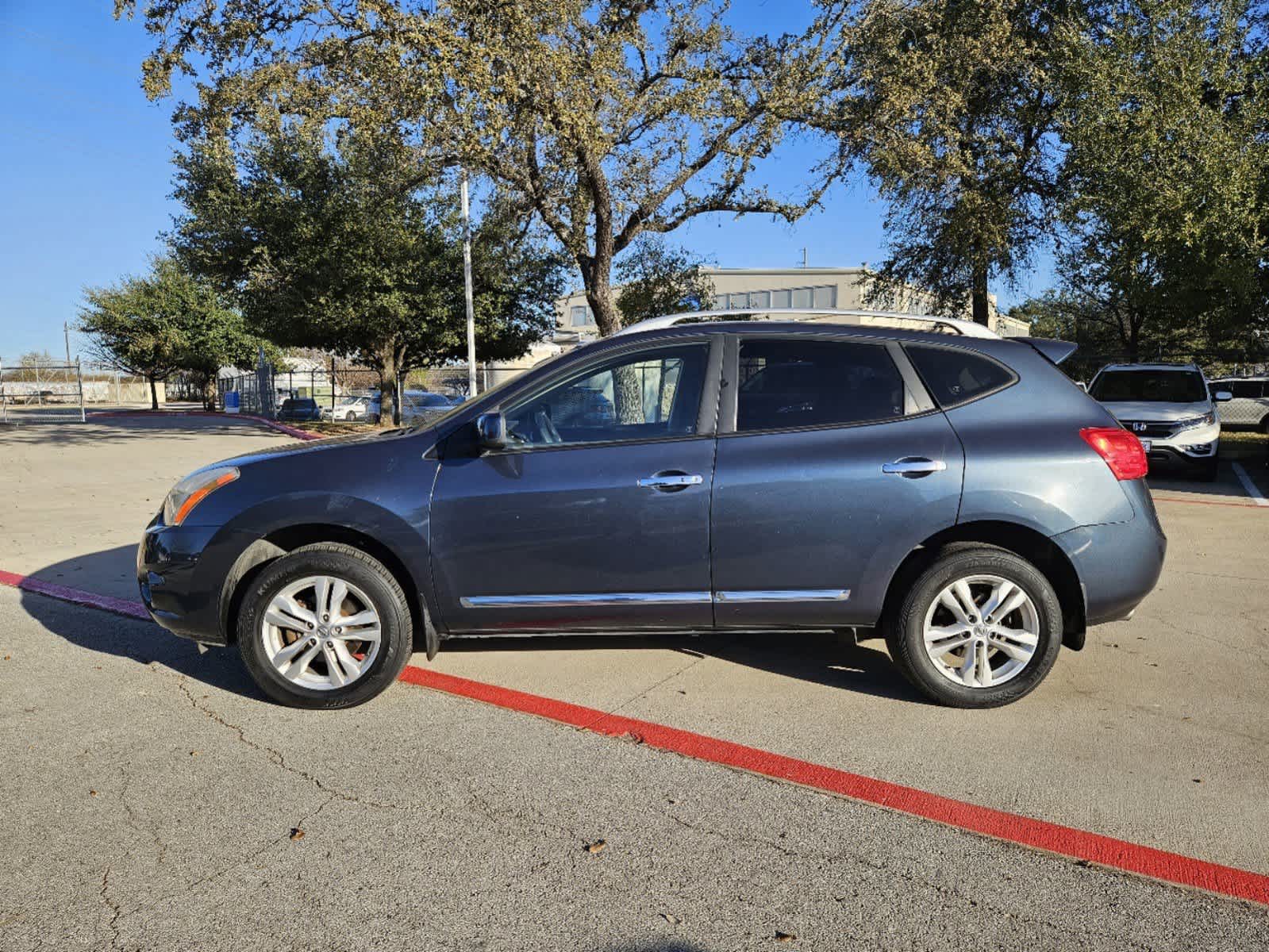 2012 Nissan Rogue SV 5