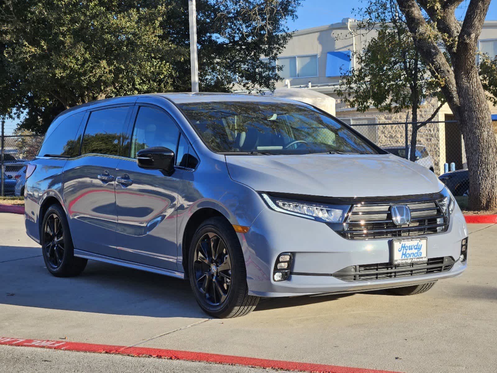 2013 Honda Odyssey  4