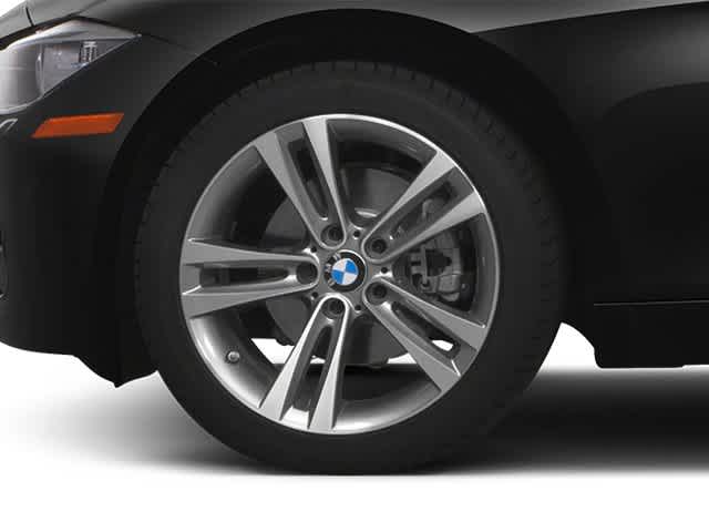 2013 BMW 3 Series 328i 11