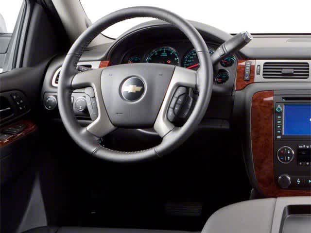 2013 Chevrolet Tahoe LS 9