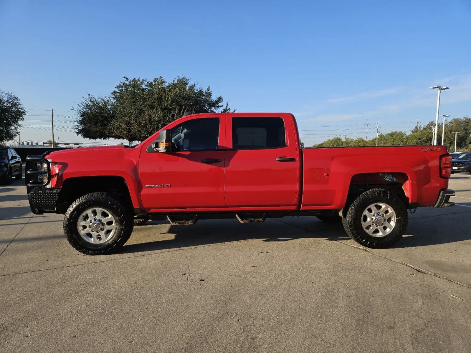 2015 Chevrolet Silverado 2500HD Work Truck 4WD Crew Cab 153.7 5