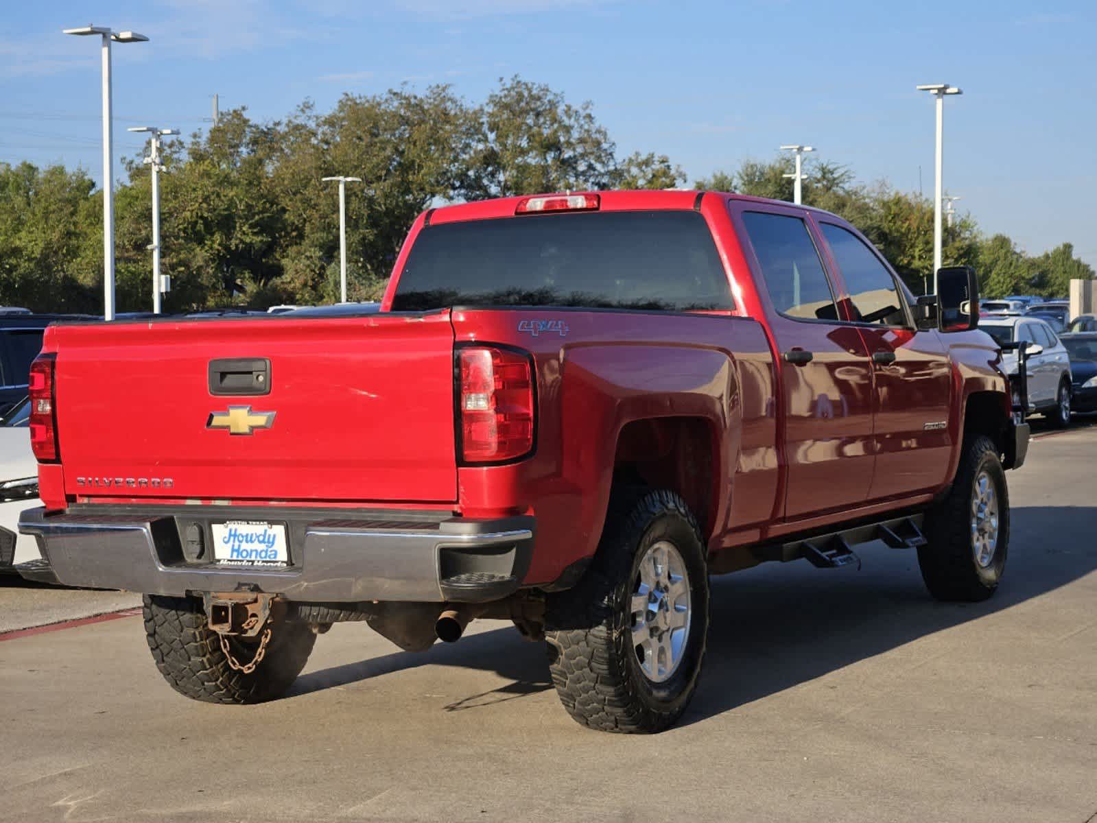 2015 Chevrolet Silverado 2500HD Work Truck 4WD Crew Cab 153.7 8