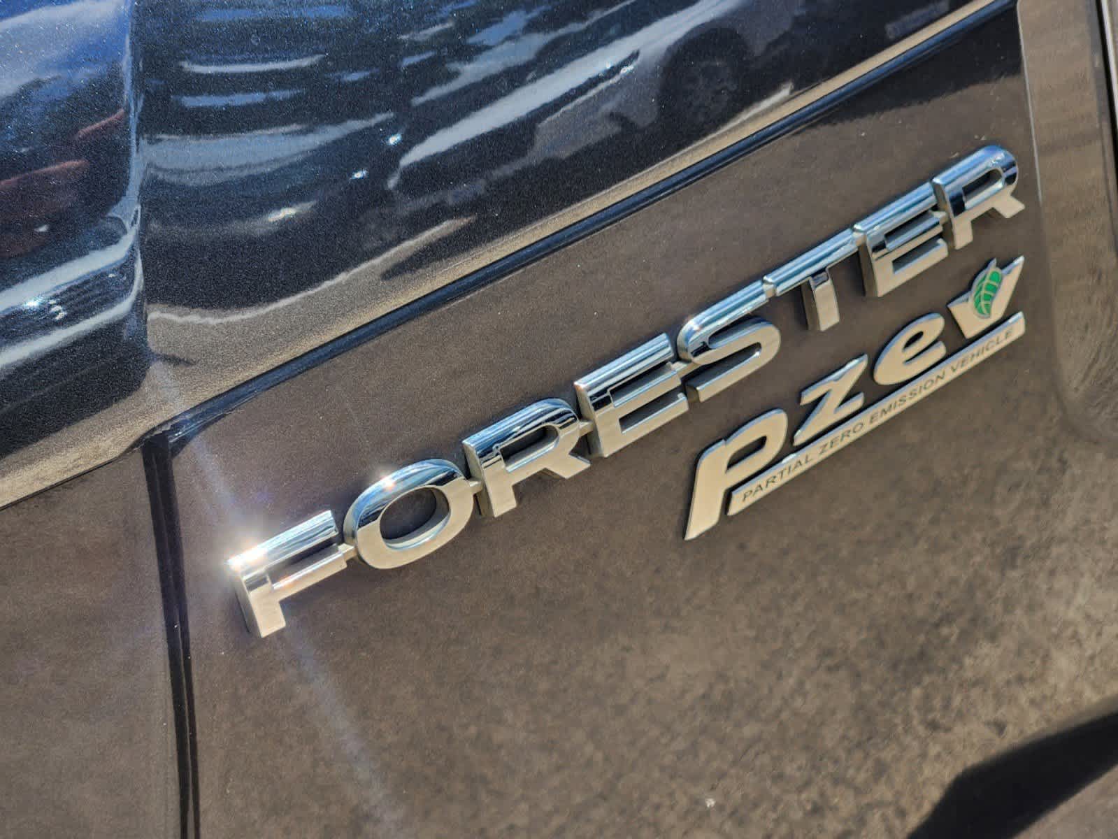 2015 Subaru Forester 2.5i Limited 14