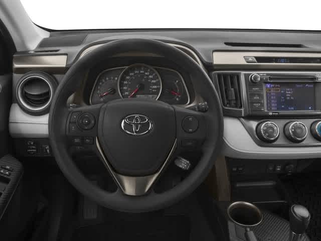 2015 Toyota RAV4 Limited 9