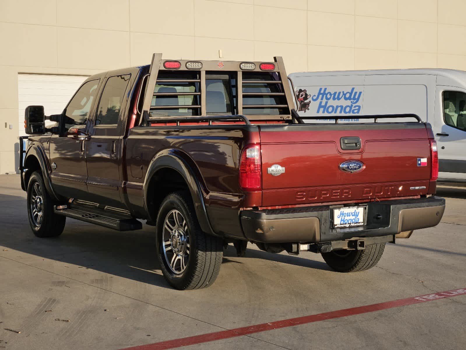 2016 Ford Super Duty F-250 SRW King Ranch 4WD Crew Cab 156 3