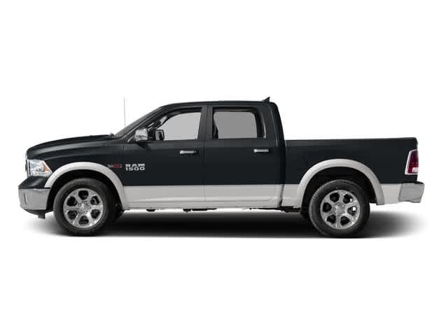 2016 Ram 1500 Laramie 2WD Crew Cab 140.5 3