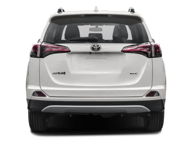 2017 Toyota RAV4 XLE 8