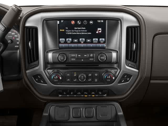 2017 GMC Sierra 1500 Denali 4WD Crew Cab 143.5 11