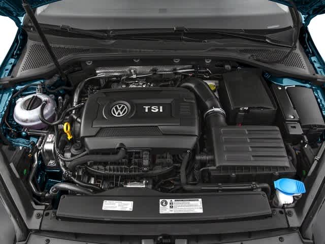 2017 Volkswagen Golf SportWagen S 14