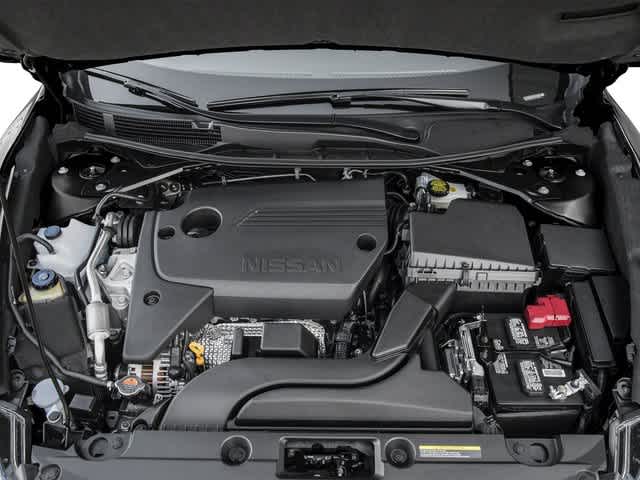 2017 Nissan Altima 2.5 SR 16