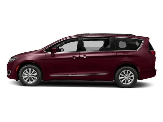 2017 Chrysler Pacifica Touring-L 3