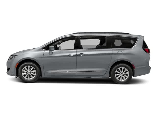 2017 Chrysler Pacifica Touring-L 6