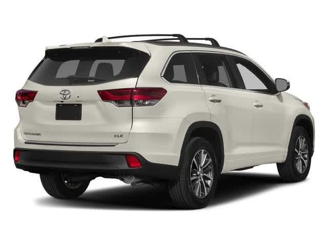 2017 Toyota Highlander XLE 2