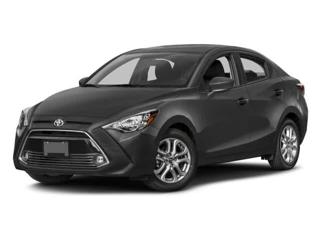 2017 Toyota Yaris iA  4