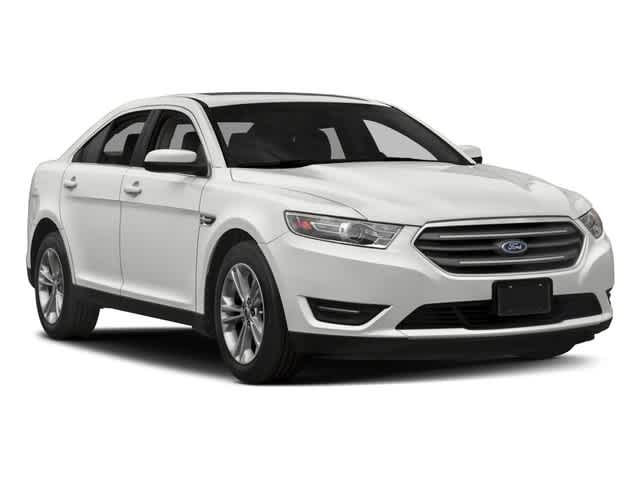 2018 Ford Taurus SEL 6