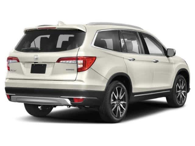 2019 Honda Pilot Touring 8-Passenger 2