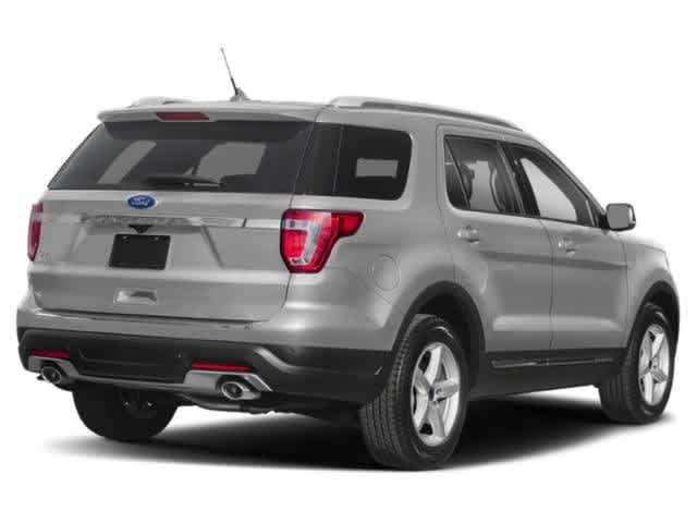 2019 Ford Explorer XLT 2