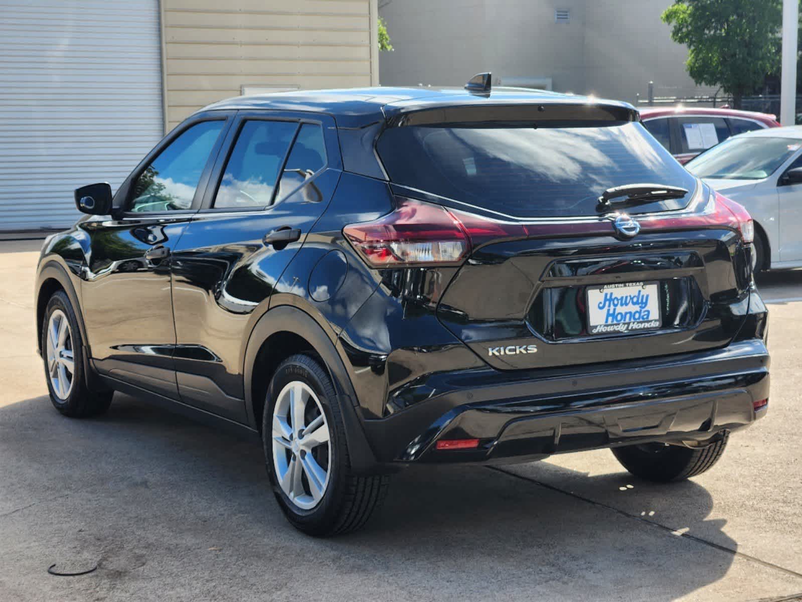 2021 Nissan Kicks S 6