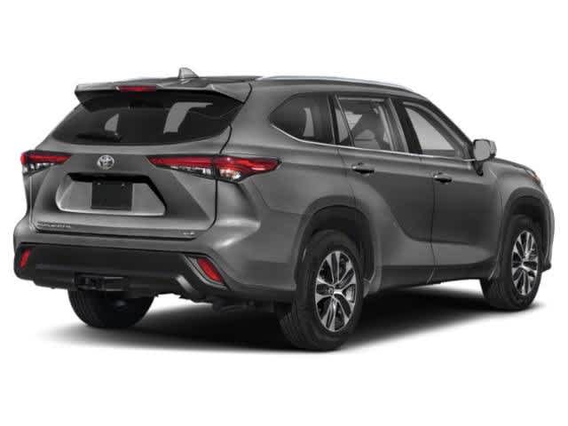 2021 Toyota Highlander XLE 2