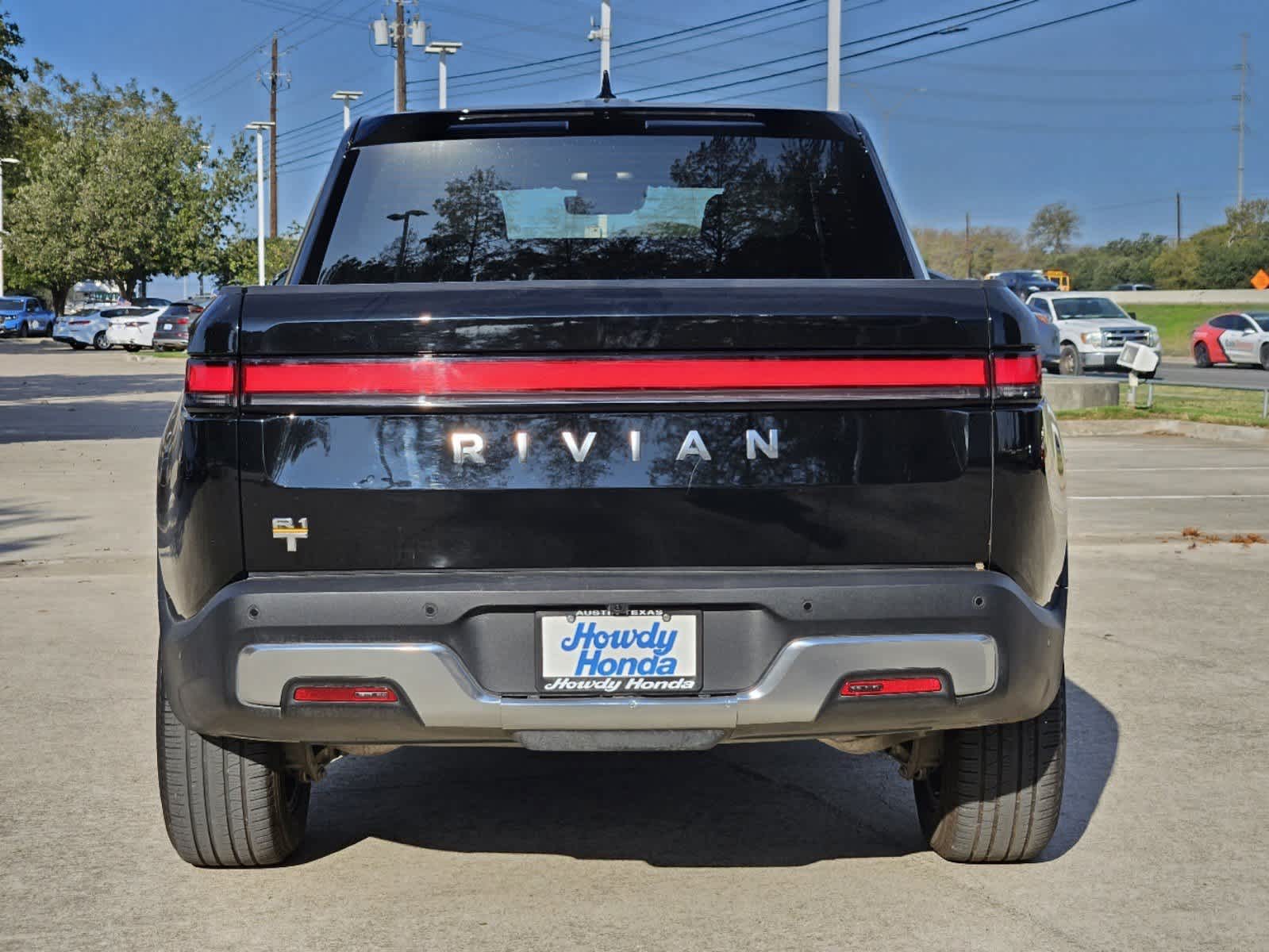 2022 Rivian R1T Adventure Package AWD 7