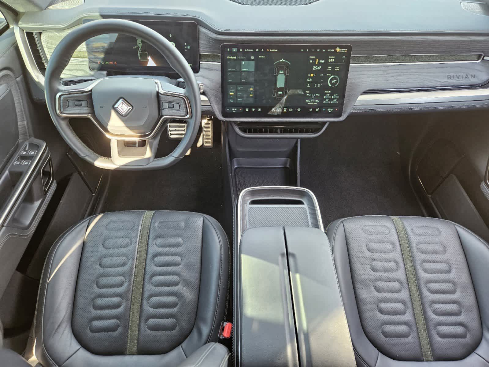 2022 Rivian R1T Adventure Package AWD 23