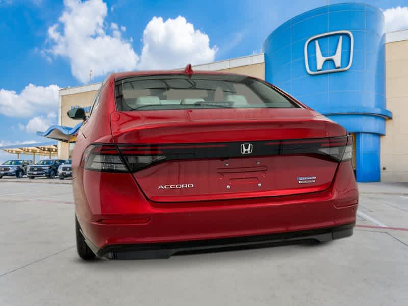 2025 Honda Accord Hybrid Touring 4