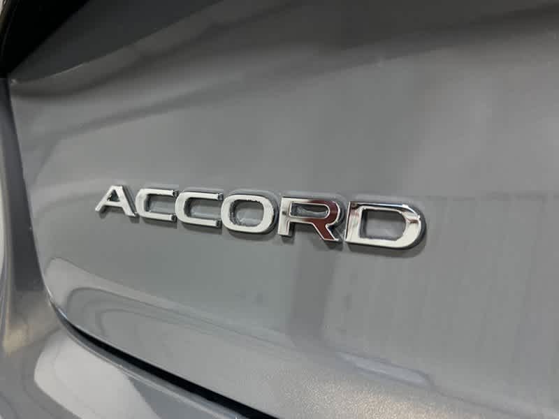 2025 Honda Accord Hybrid EX-L 5