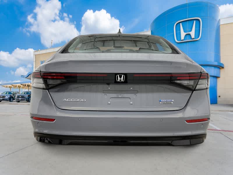 2025 Honda Accord Hybrid Touring 4