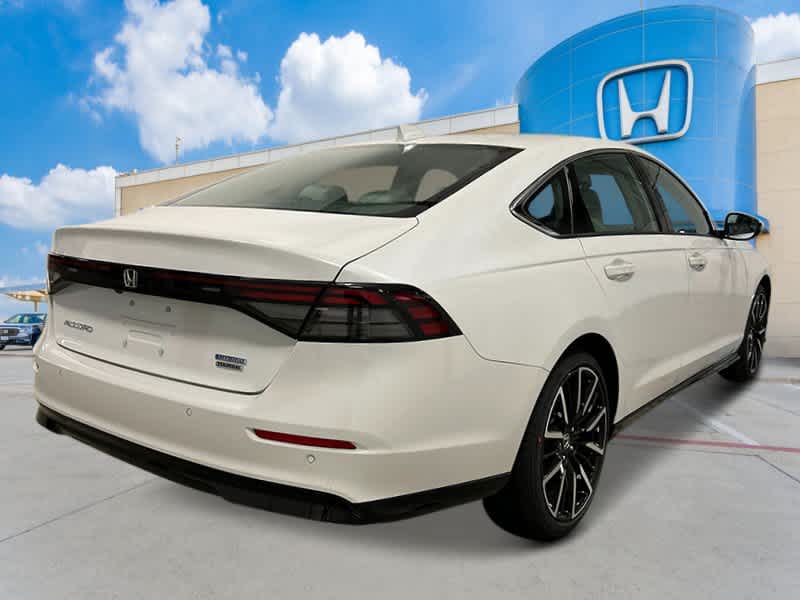 2025 Honda Accord Hybrid Touring 7