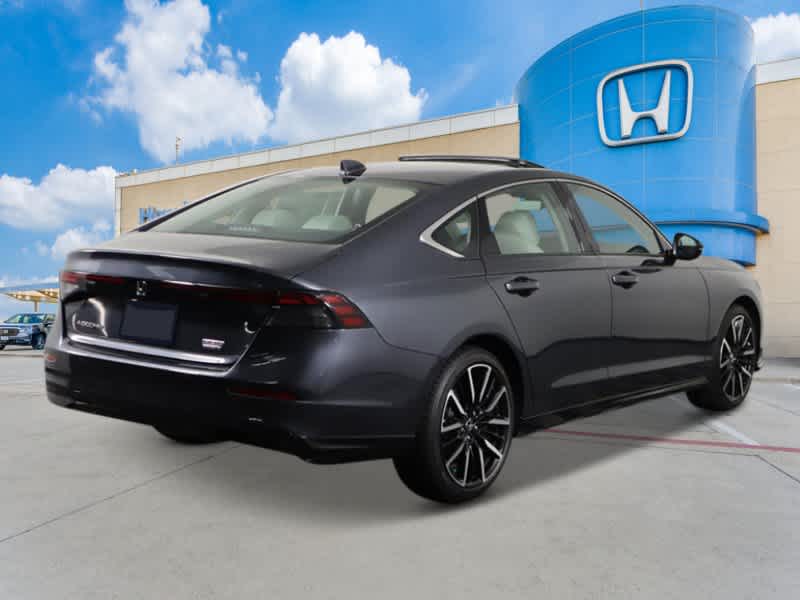 2025 Honda Accord Hybrid Touring 5