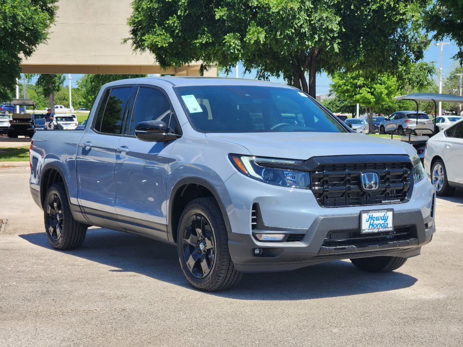 2025 Honda Ridgeline Black Edition AWD 3