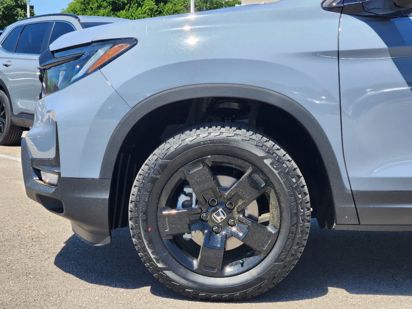 2025 Honda Ridgeline Black Edition AWD 7