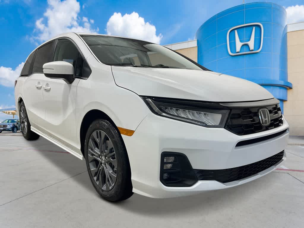 2025 Honda Odyssey Touring 9