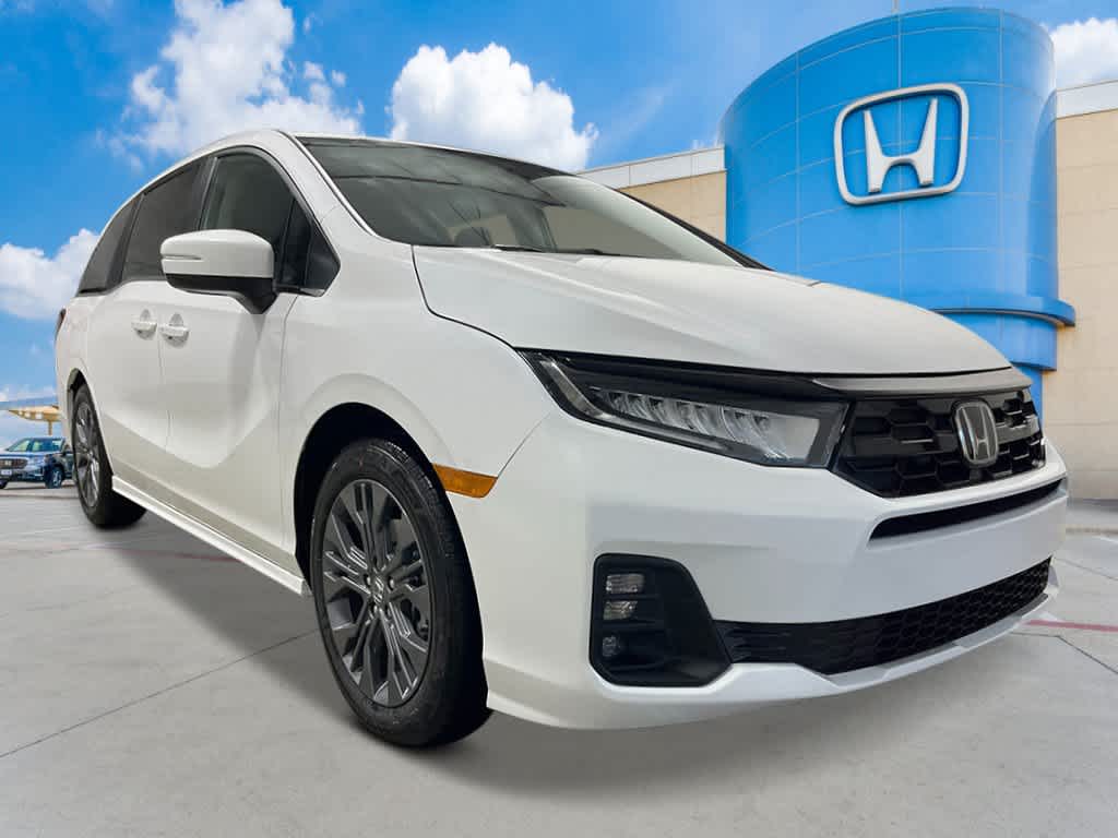 2025 Honda Odyssey Touring 9