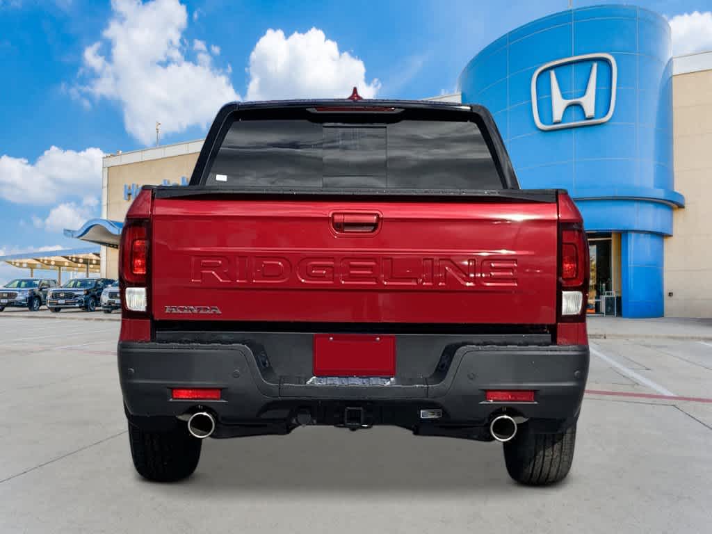 2025 Honda Ridgeline Black Edition AWD 3