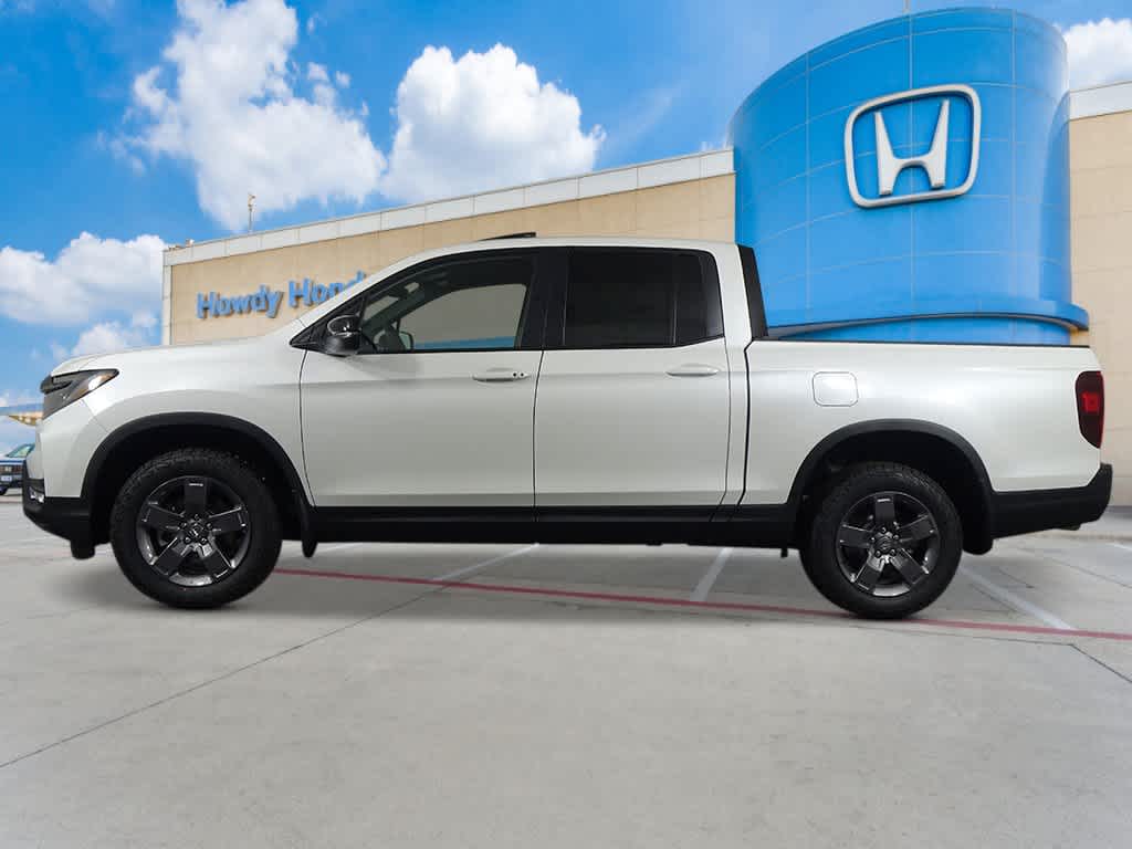 2025 Honda Ridgeline TrailSport AWD 2