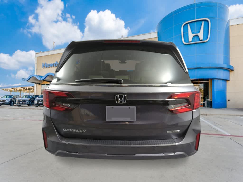 2025 Honda Odyssey Touring 3